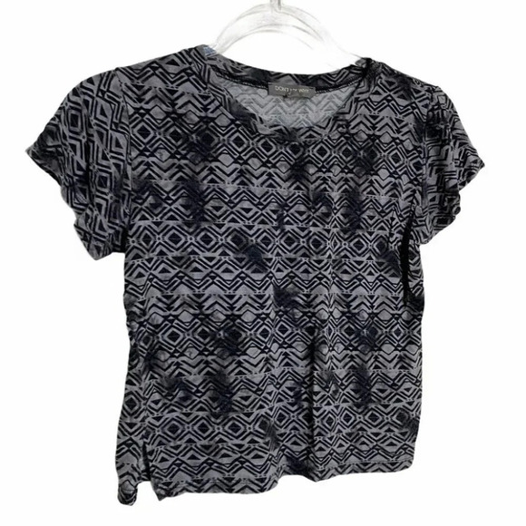 AEO black gray‎ print crop top - Picture 4 of 5